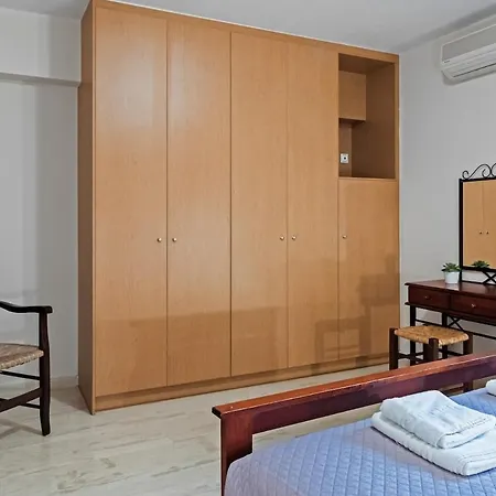 Liakoto Stonewall House Groundfloor Apartment Makry Gialos (Crete)